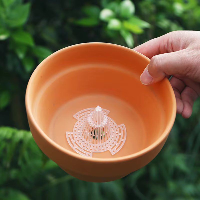 Pot de fleur étanche, trou