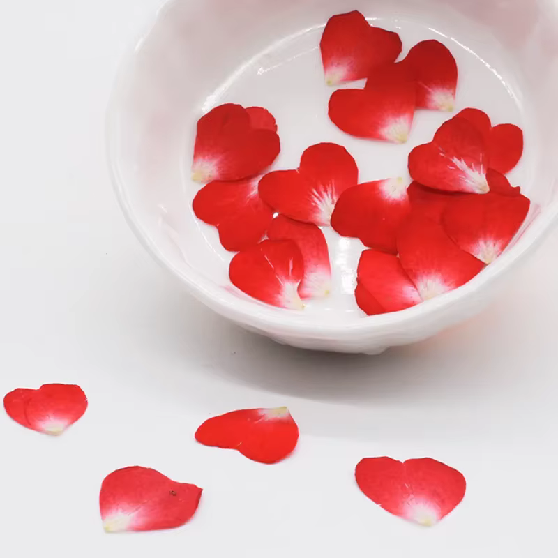 Véritables pétales de fleurs de coeur de Murcia séchées naturelles
