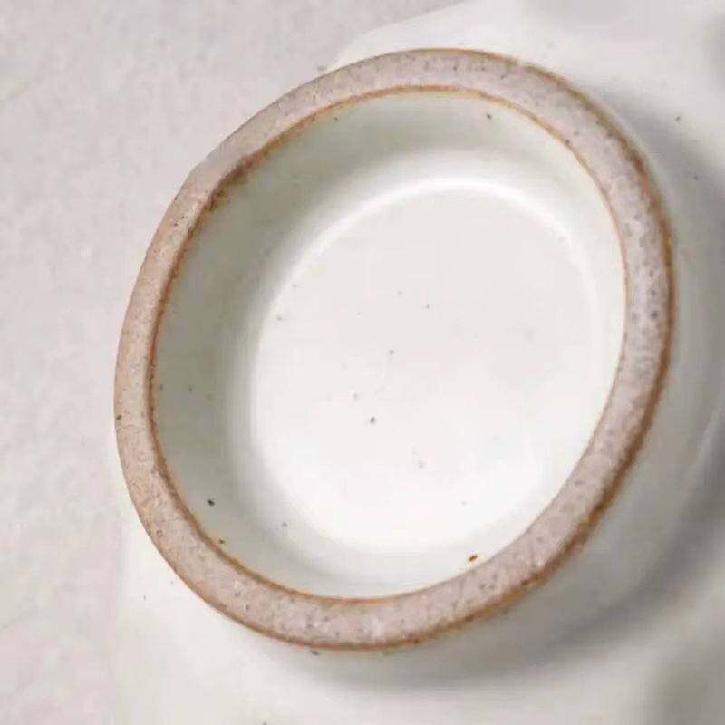 Assiette à bec en céramique en forme de fleur rétro