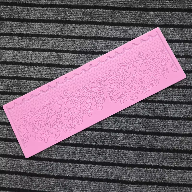 Tapis en dentelle florale