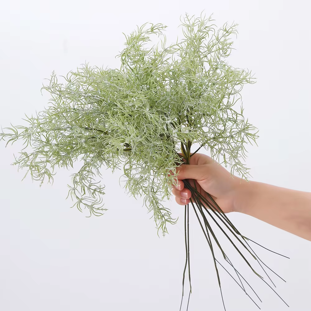 Plantes artificielles au romarin