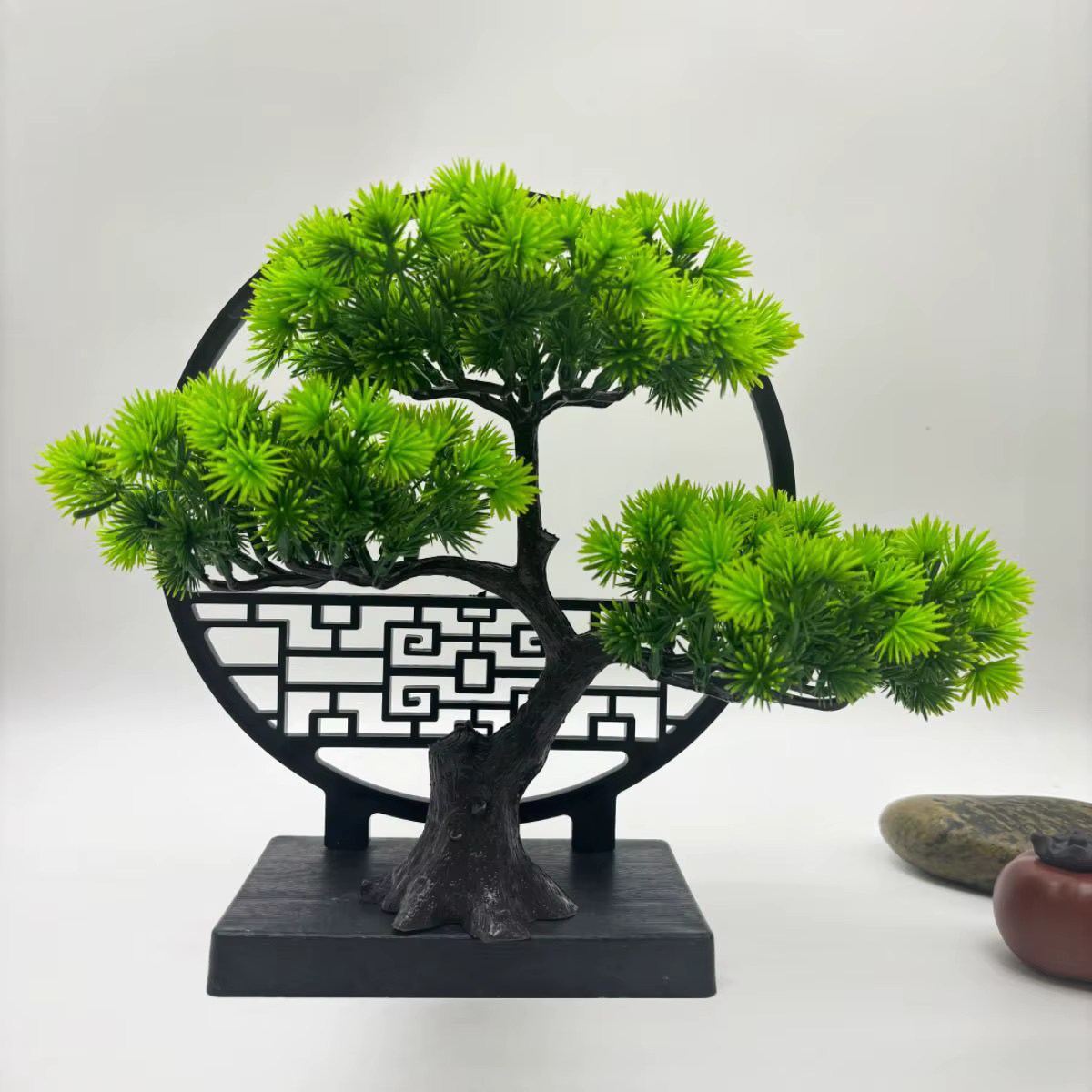 Plante en pot de pin de bienvenue Zen chinoise