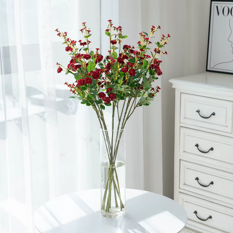 Bouquet de marguerites artificielles fait à la main