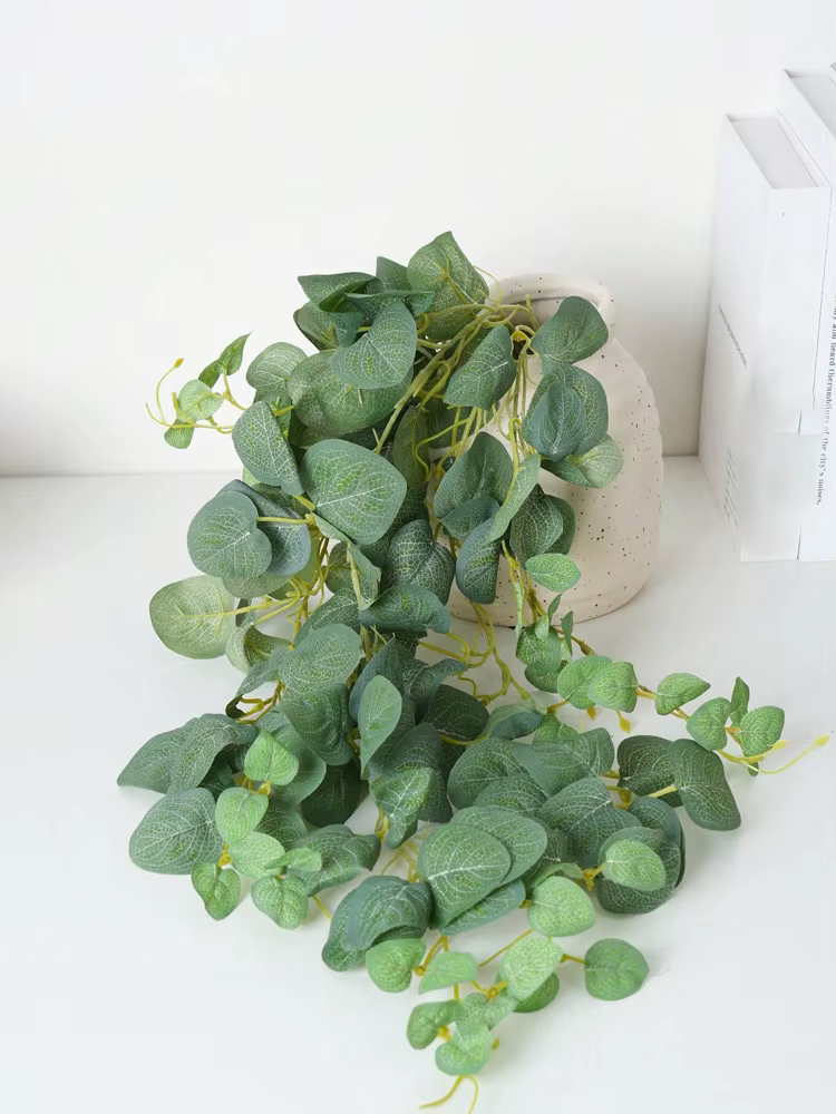 Plantes artificielles en rotin d'eucalyptus