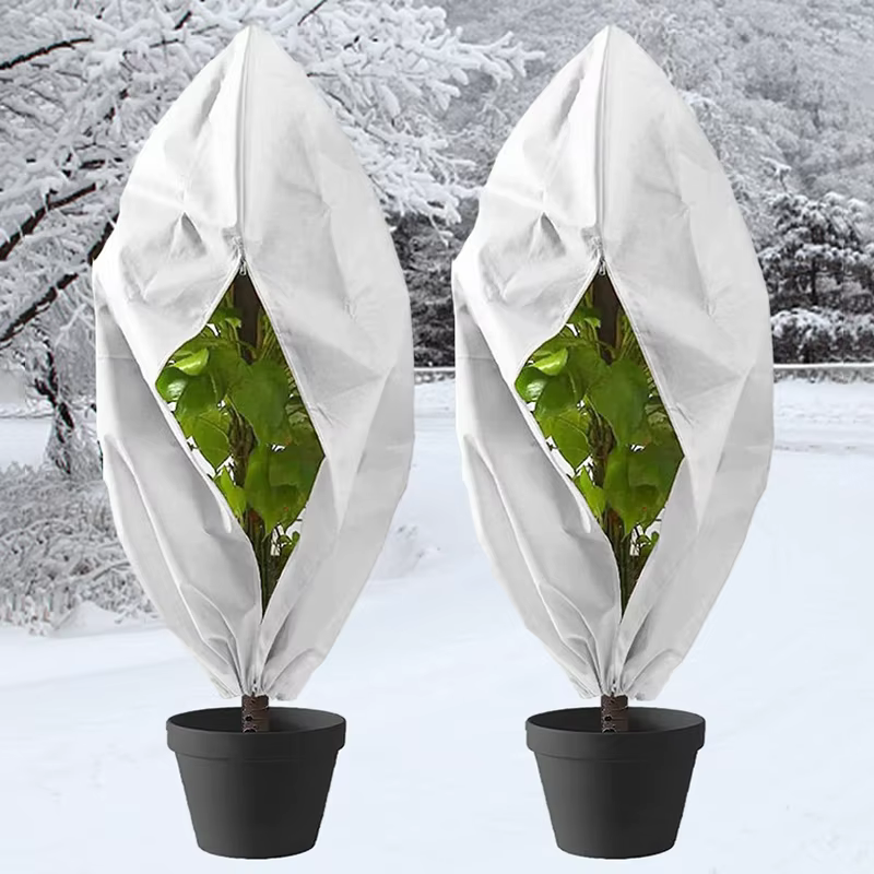 Couverture pour plantes d'hiver