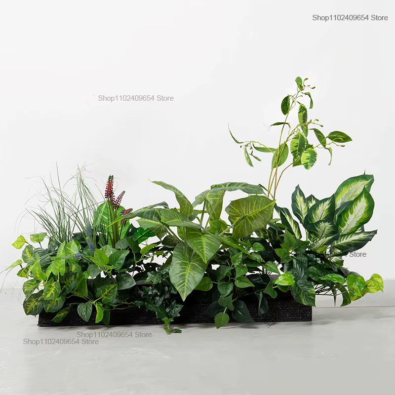 Plantes vertes tropicales, feuilles, fleurs au sol, décoration de fond de mariage, rangée de fleurs, arrangement de fleurs pour allée, accessoires floraux, vitrine.