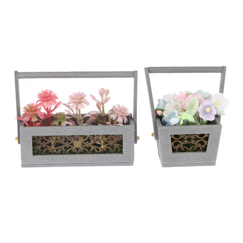 Panier de fleurs miniature