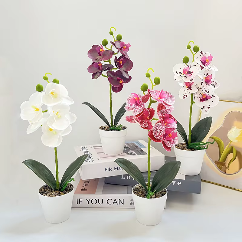 Plante en pot d'orchidée artificielle