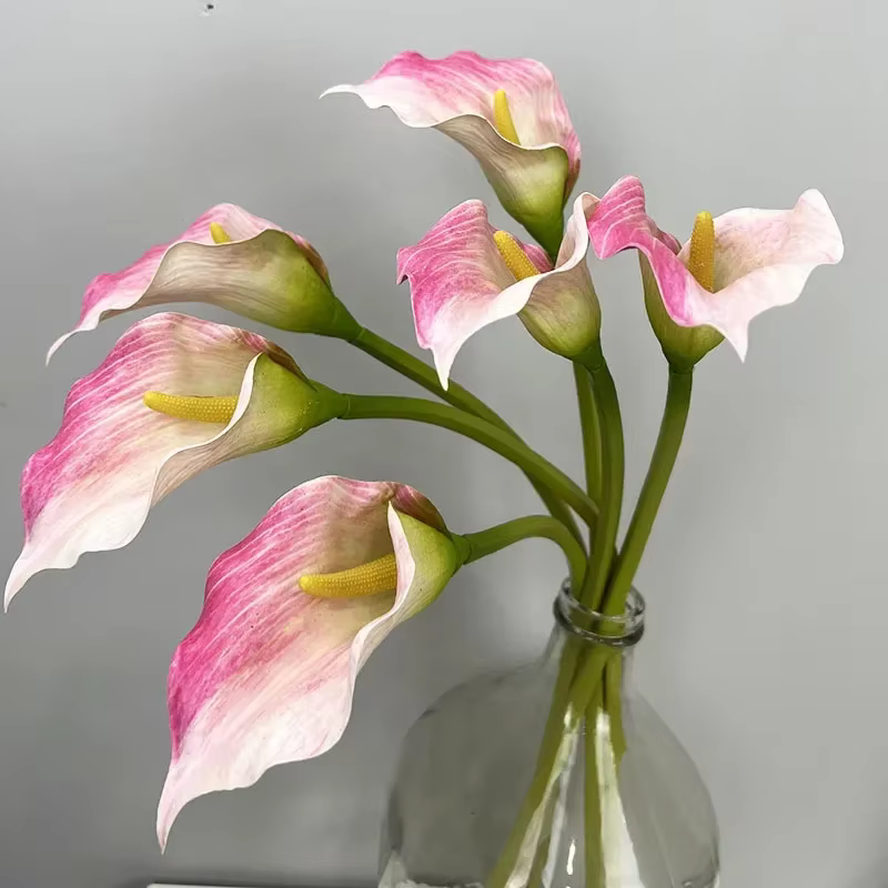 Simulation de fleurs artificielles Calla Lily pour décoration d'hôtel