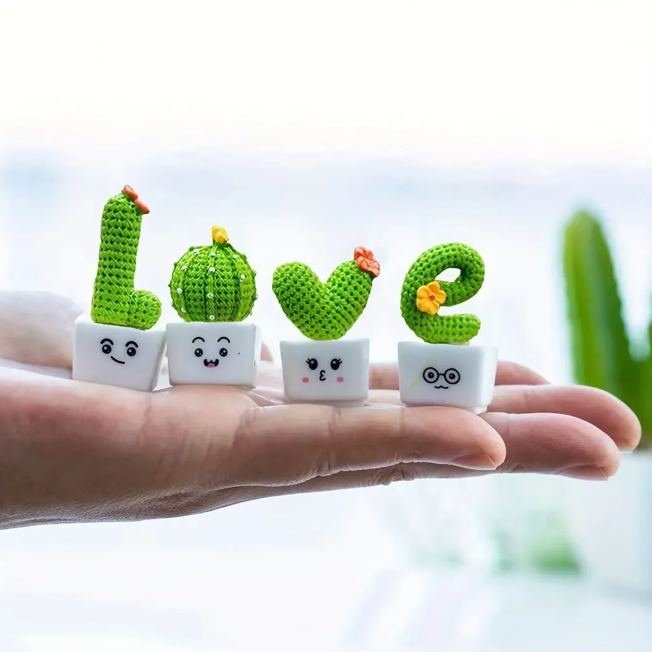 4 mini-cactus succulents en résine