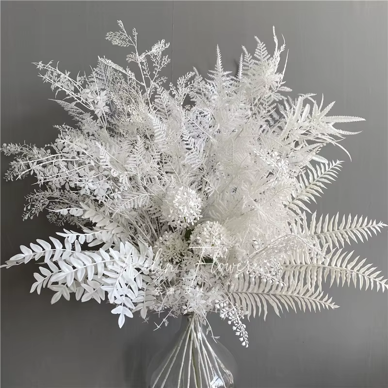 Série Blanche : Fleurs et feuilles artificielles pour arrangements floraux DIY