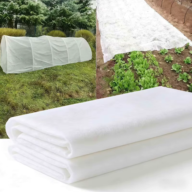 Couverture de protection contre le froid pour plantes