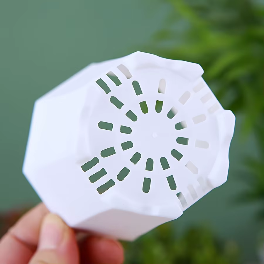 Pots octogonaux en plastique de 7cm