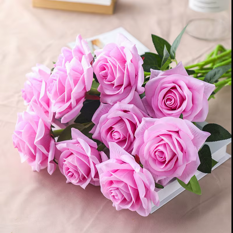 Bouquet de roses artificielles