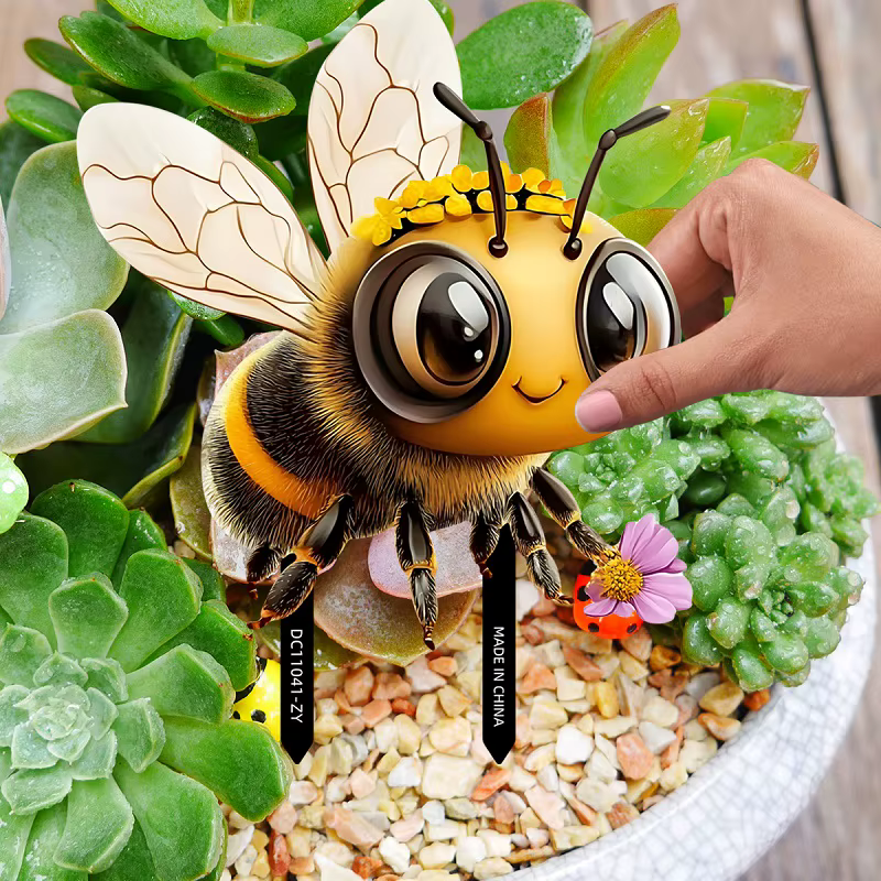 Plante en pot de jardin de dessin animé