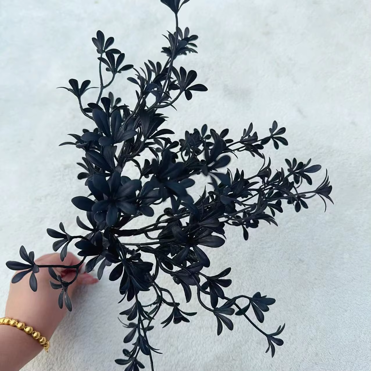 1 pièces noir Halloween fleur artificielle plantes en soie laisser branche bambou Dahlia fête événement Bouquet Floral maison Table Decorayion