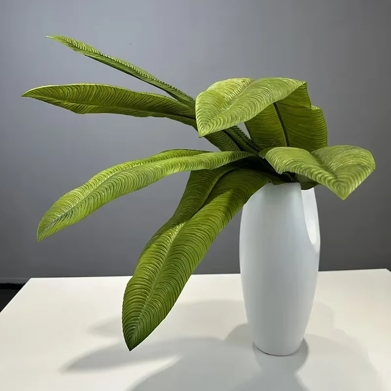 Plantes vertes artificielles en forme de paradis