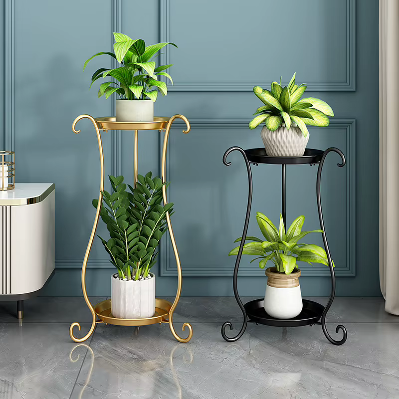 Étagère à plantes en fer sur pied