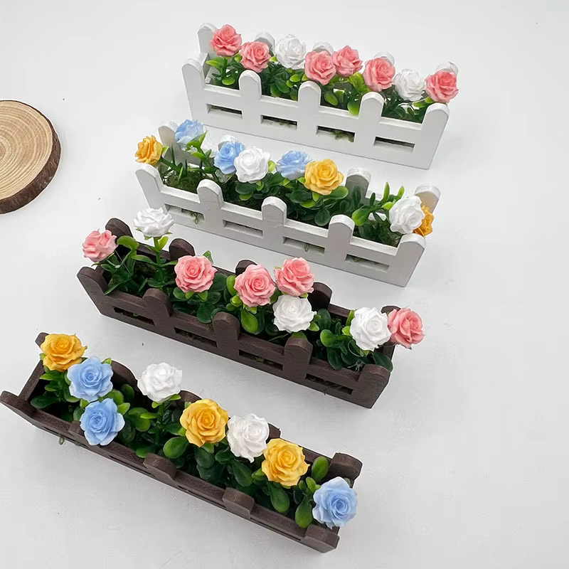 Mini fleur en pot, ensemble de fleurs de clôture de roses