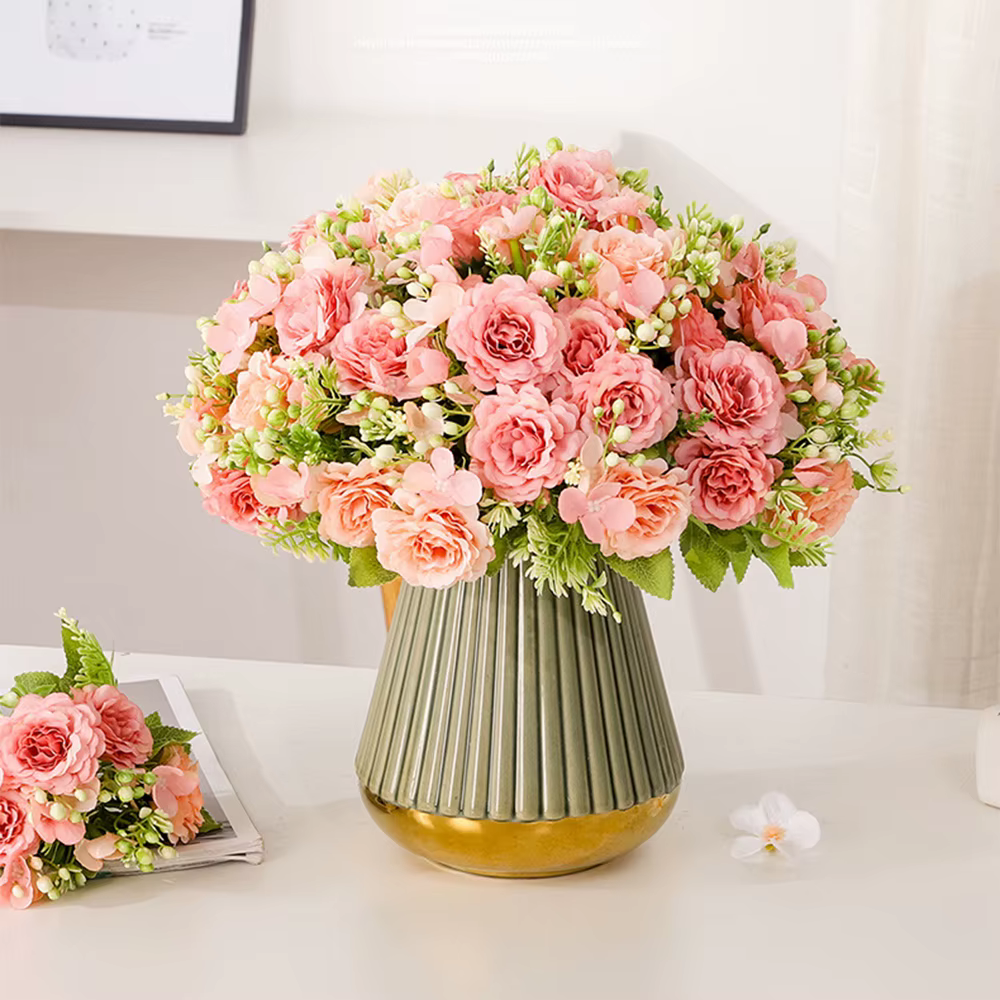 Bouquet de fleurs artificielles en soie vintage