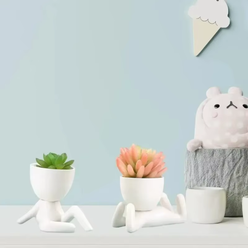 Pots de fleurs et jardinières de balcon en céramique blanche