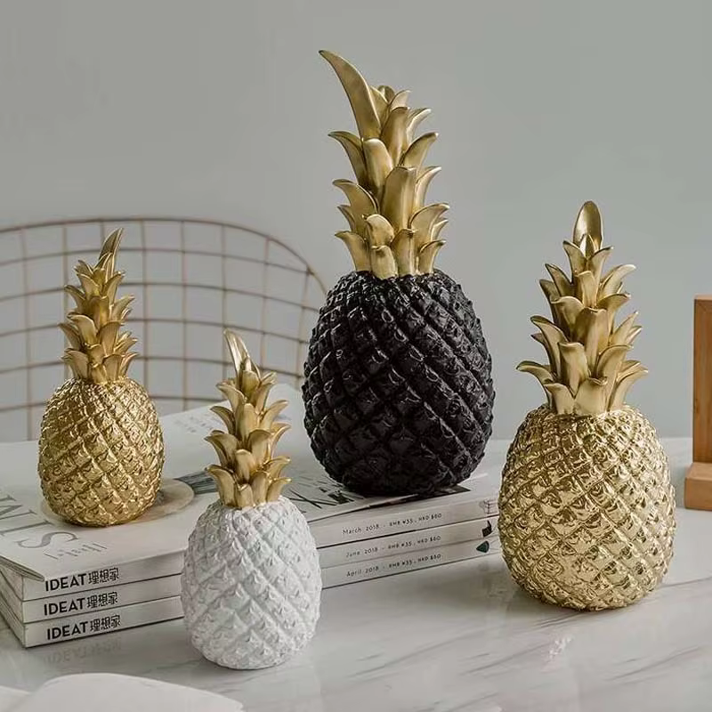 Ananas décoratif en résine blanc/noir/or