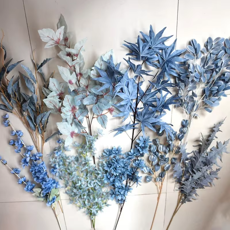 Plantes artificielles de cuir chevelu d'eucalyptus bleu brume