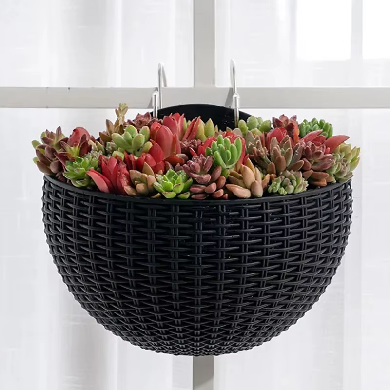 Pot de fleurs mural exquis en plastique