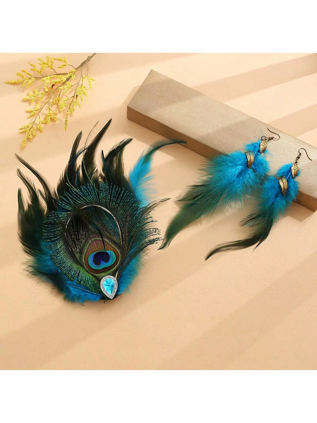 Manchette d'oreille paon