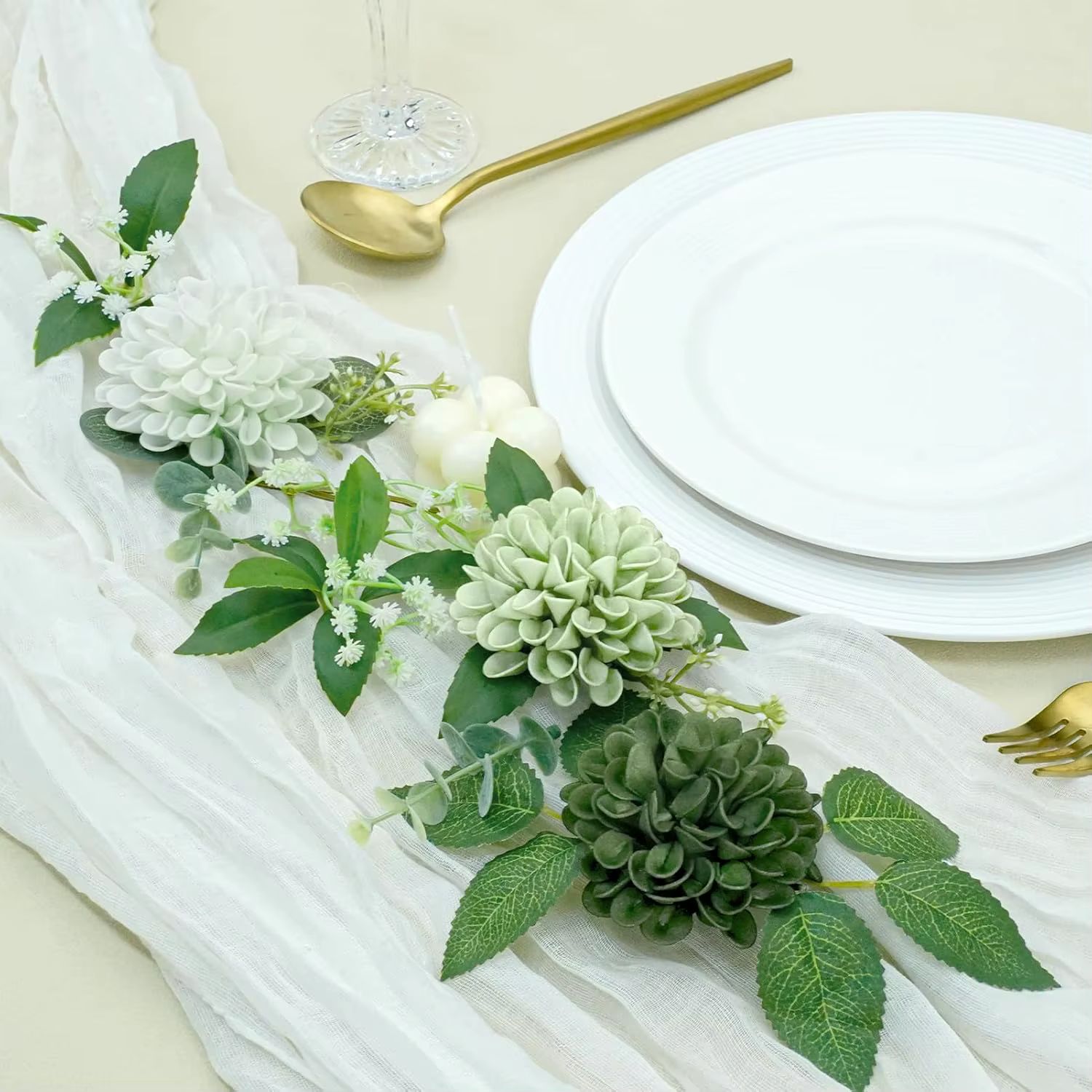 Fleurs de Dahlia vert chasseur et vert sauge
