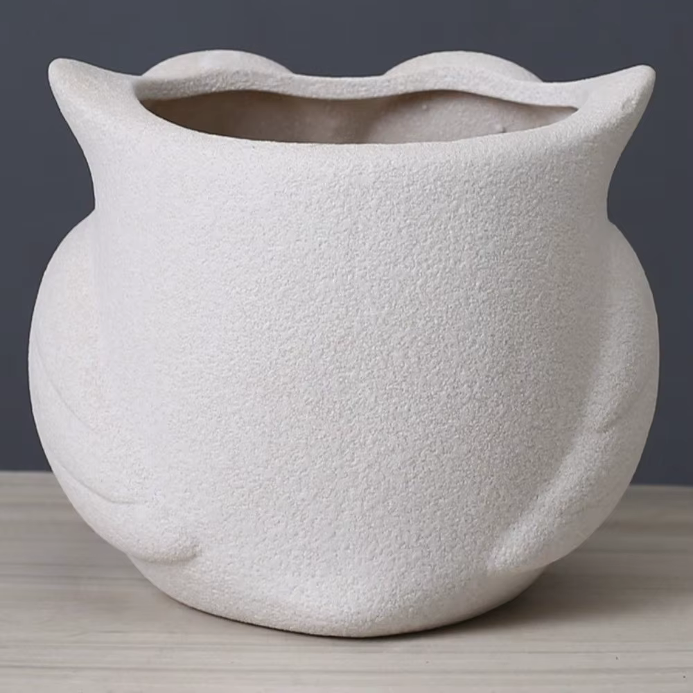 Pot à plantes unique en céramique en forme de hibou