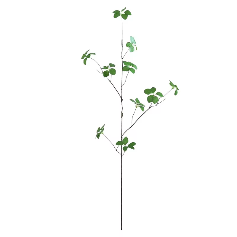 Plante verte artificielle en pot