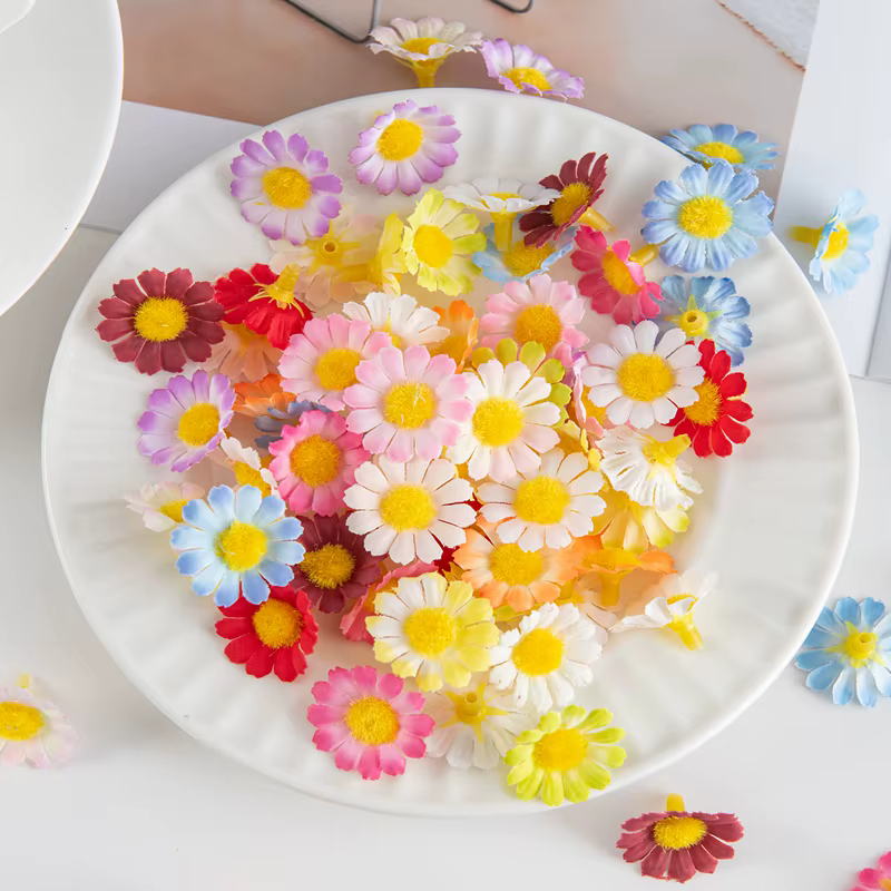 50/100pc Fleurs Artificielles Tournesol Soie Daisy Tête Valentine Maison De Mariage Décor BRICOLAGE Cadeau Scrapbook Faux Usine Festival Couronne