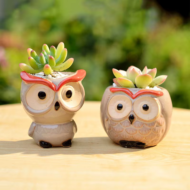 Pot de fleurs en céramique en forme de hibou