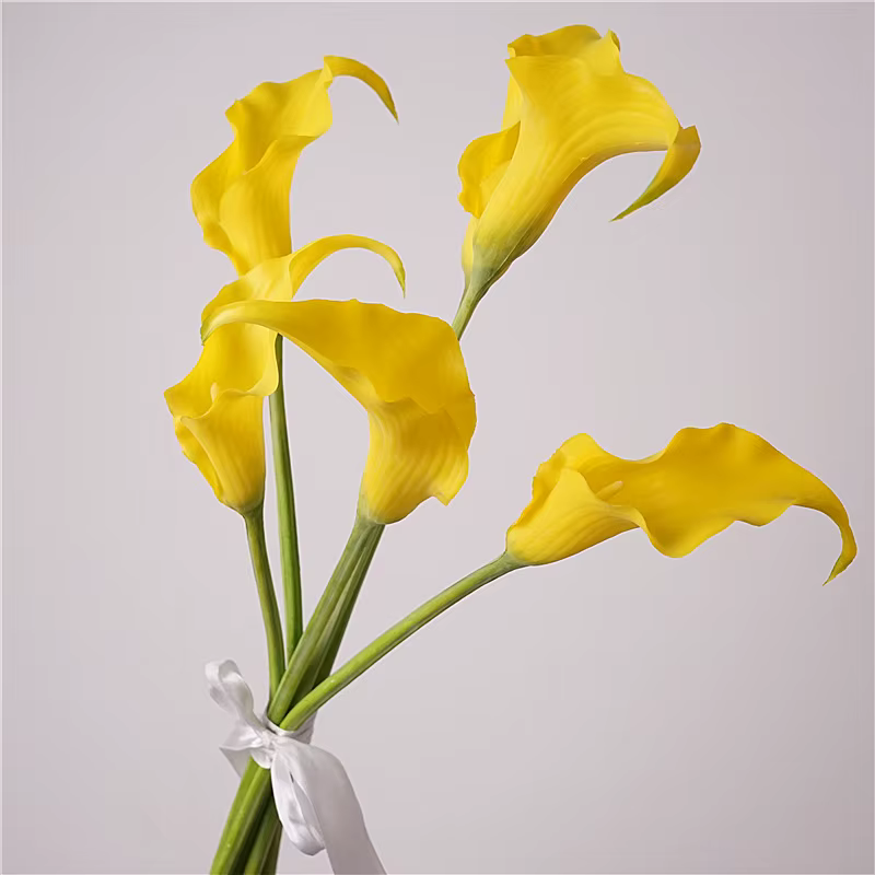 Fleur de lys Calla artificielle en Latex