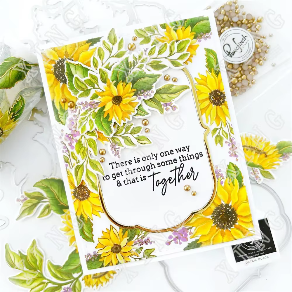 Plaque de couverture de grille florale pour la saint-valentin
