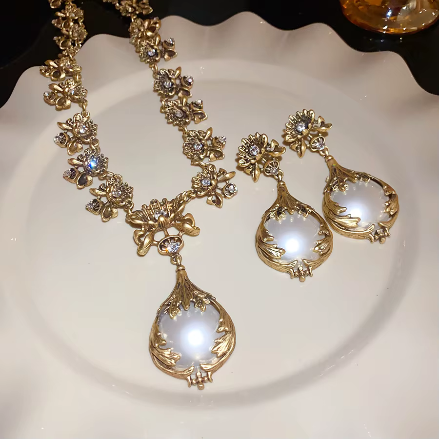 Boucles d'oreilles pendentif fleur de perle collier de luxe léger