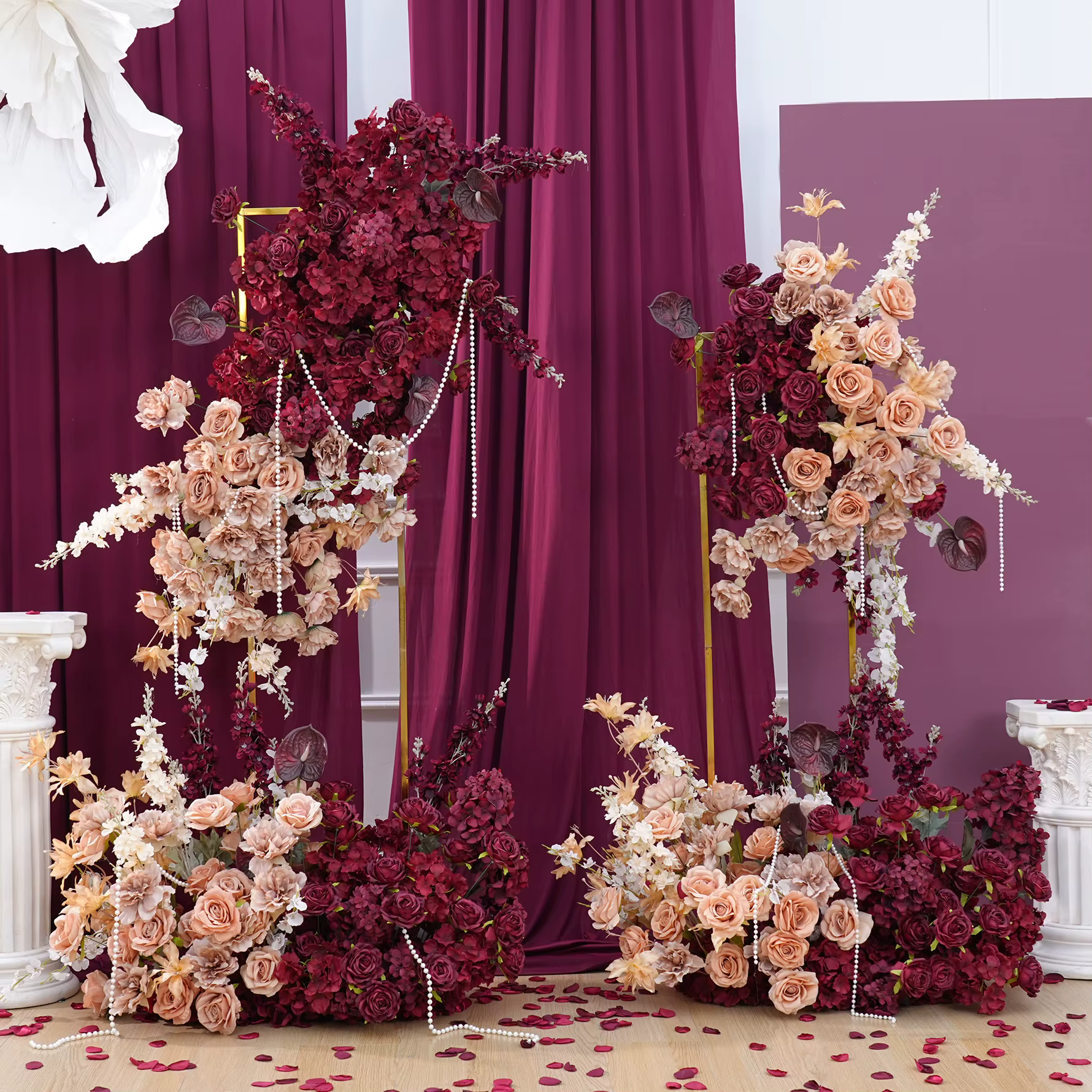 C8987 automne café Delphinium bordeaux Roses accrocher Imitation arrangements floraux mariage Photo décors sol fleurs événement accessoires