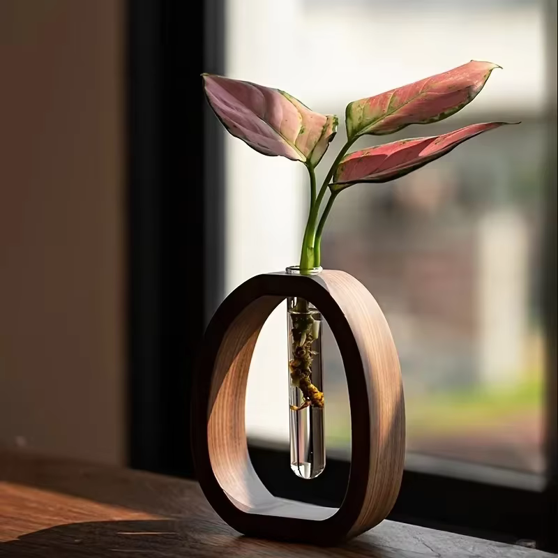 Ustensile à fleurs en bois massif