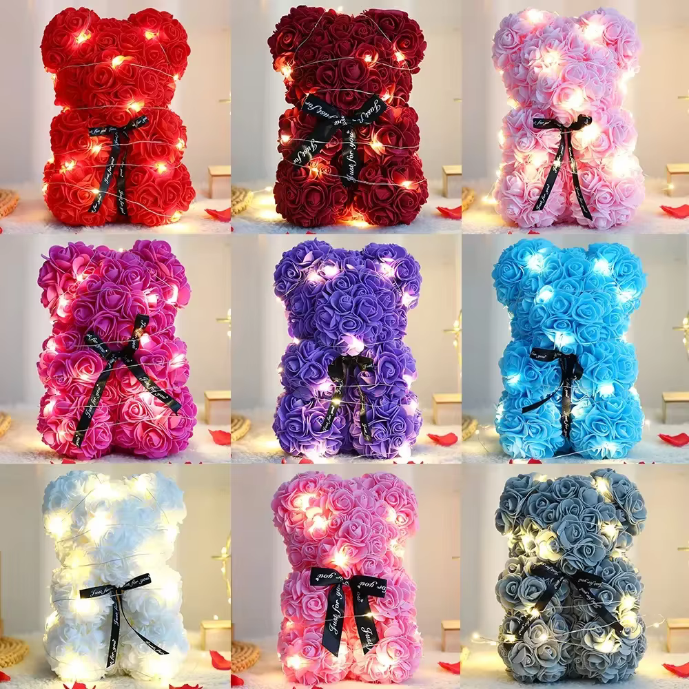 Ourson en roses artificielles