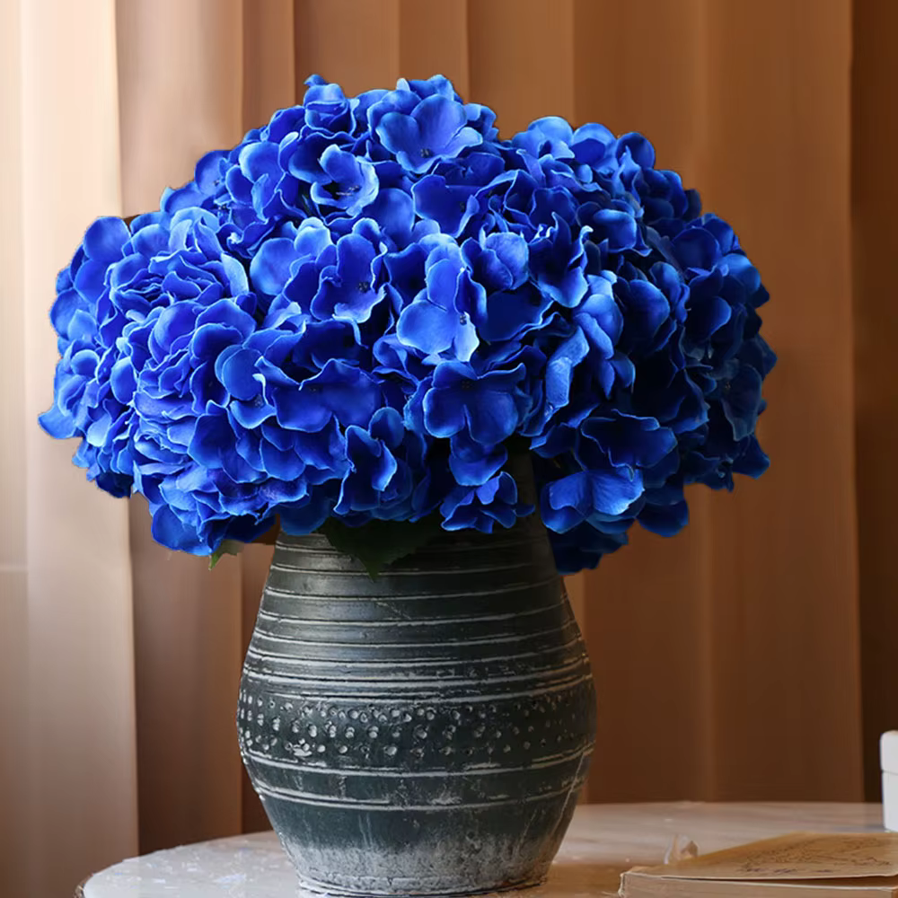 Vase d'hortensia artificiel en soie