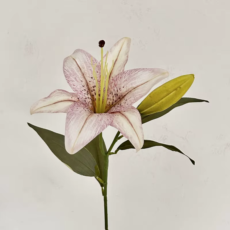 Bouquet de Lys Artificiel de 18cm de Diamètre