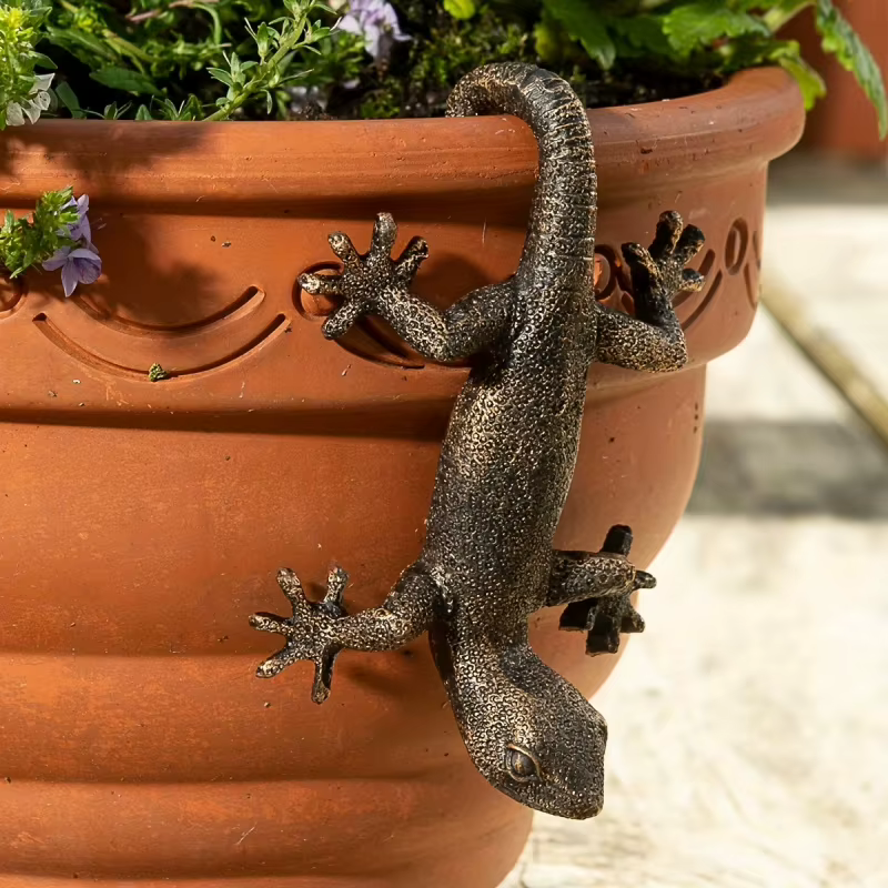 Sculpture en résine Gecko – Décoration de jardin miniature