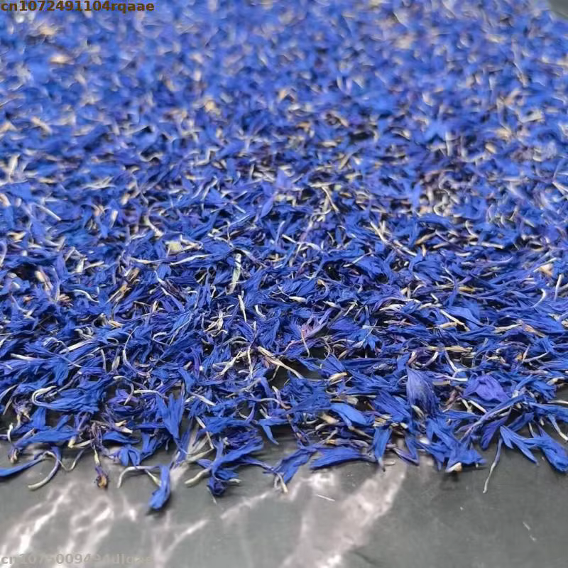 Pétalon de fleur séchée de bleu naturel
