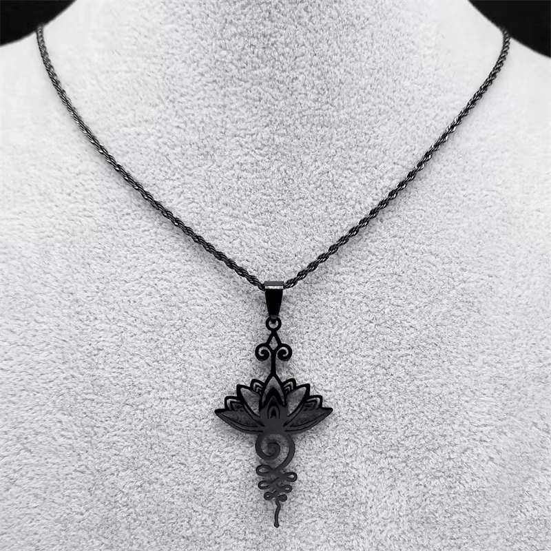 Collier pendentif fleur de Lotus artistique pour femmes et hommes, en acier inoxydable, couleur noire, colliers Chakra de guérison de Yoga, bijoux gothiques