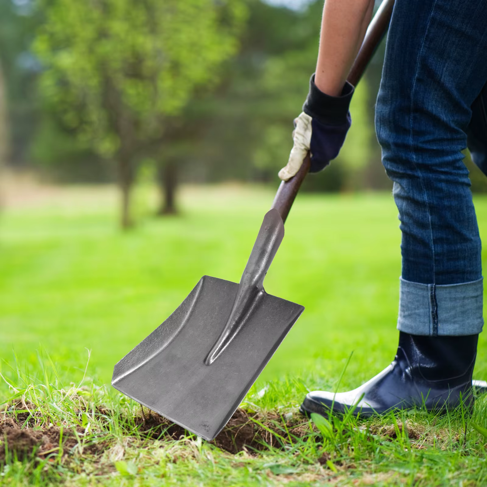Pelle de jardin en métal et acier