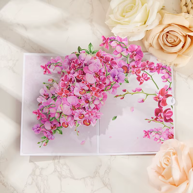 Carte de vœux pop-up avec orchidées Cymbidium