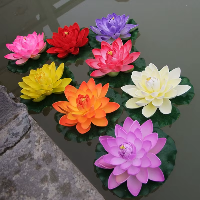 Fausse fleur de nénuphar en pot