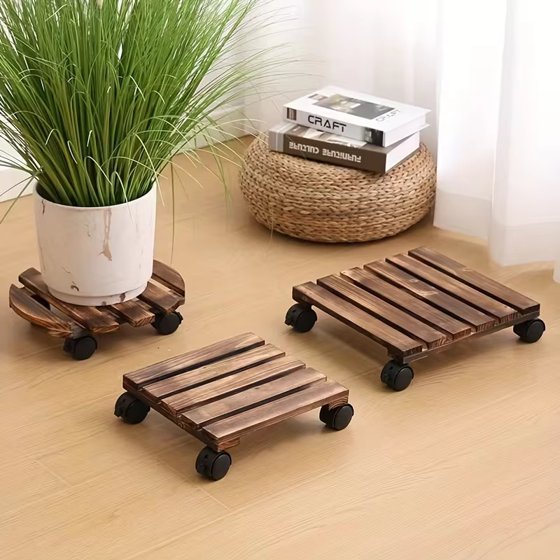 Support de plante sur roulettes