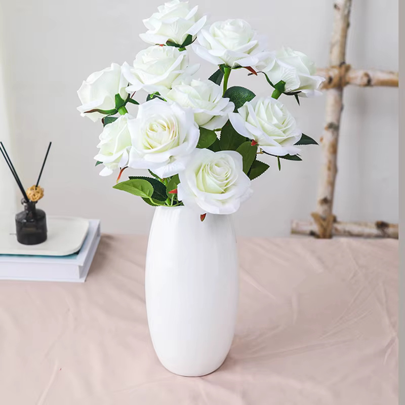 Bouquet de roses artificielles